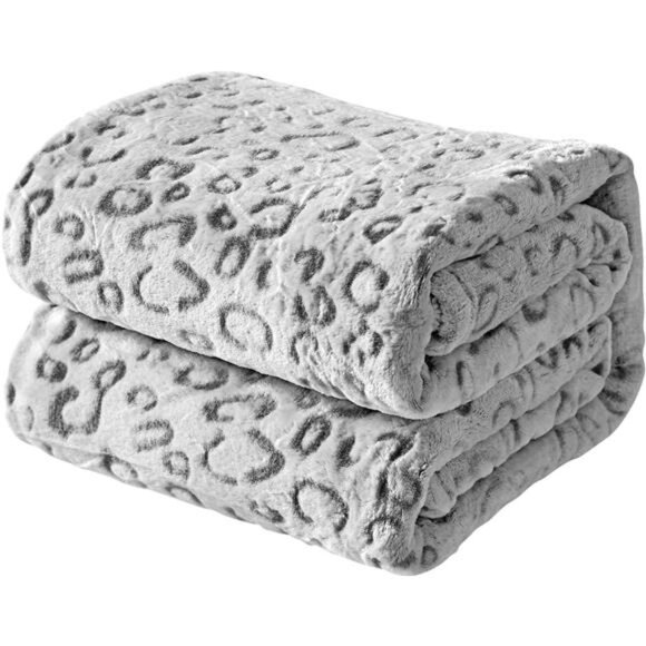 Flannel Fleece Throw Microfiber Blanket with 3D Leopard Print,50"X60",Grey - Picture 2 of 7